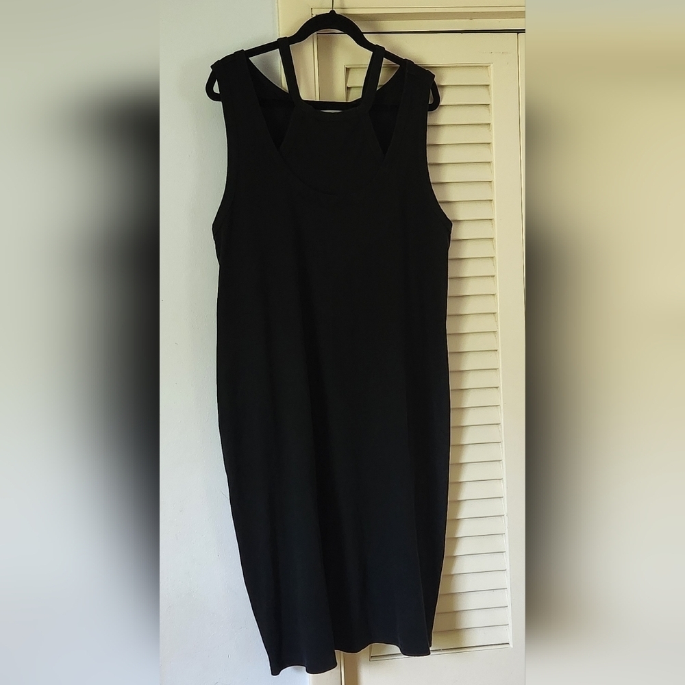 Antro Black Sleeveless Dress